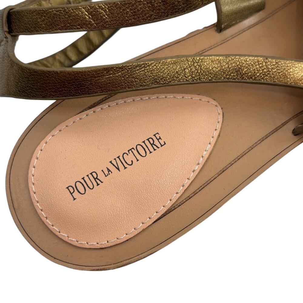 Pour La Victoire Gold Acadia Leather Stacked Heel Sandals - Picture 6 of 9